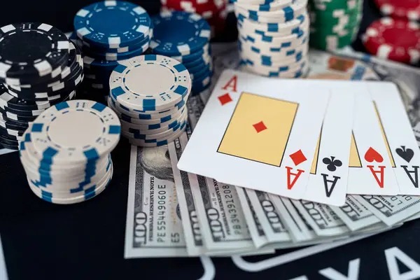 555slot Aviator: The Game That Moves Fast